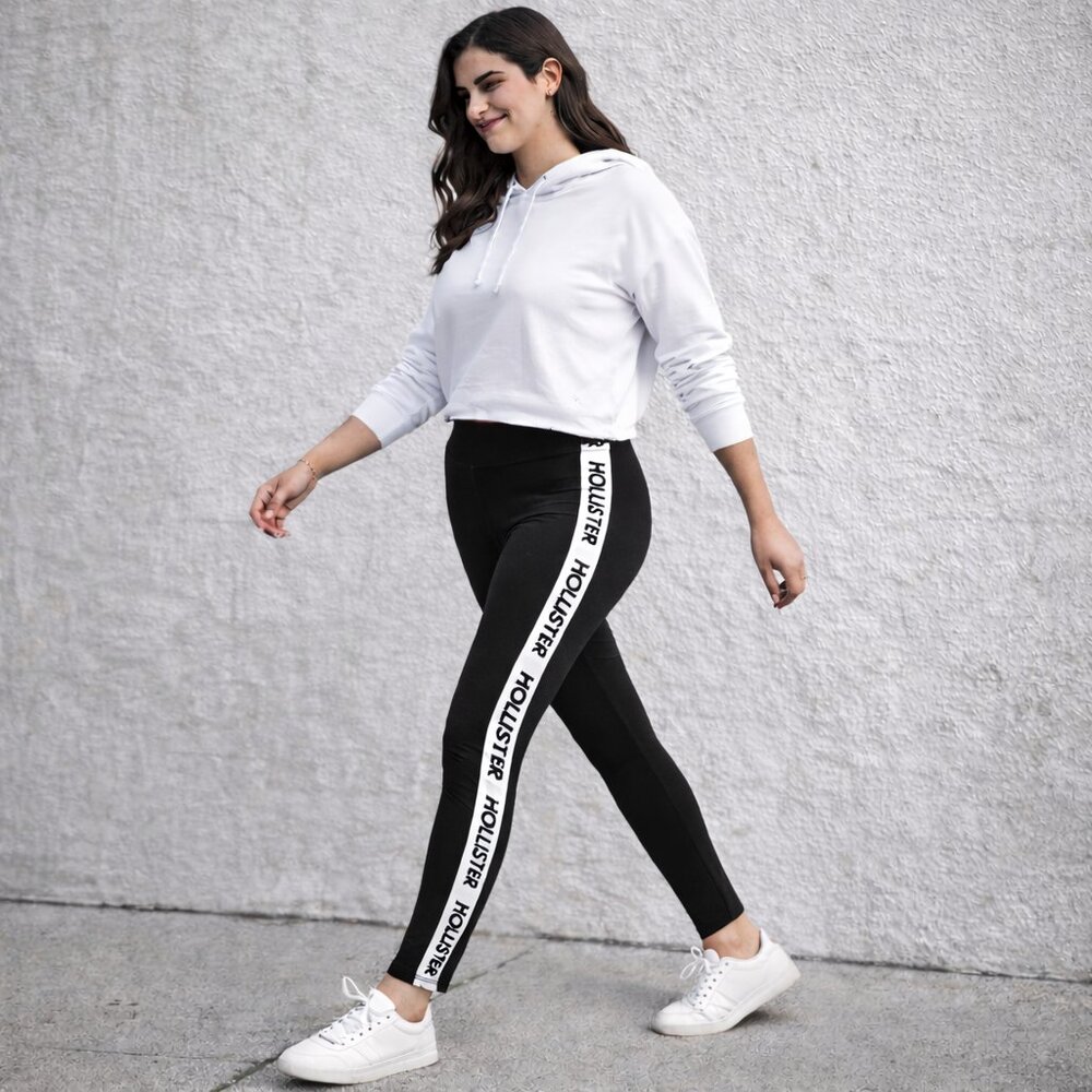 Hollister Black Logo Side Stripe Leggings Size Small Athletic Yoga Pants